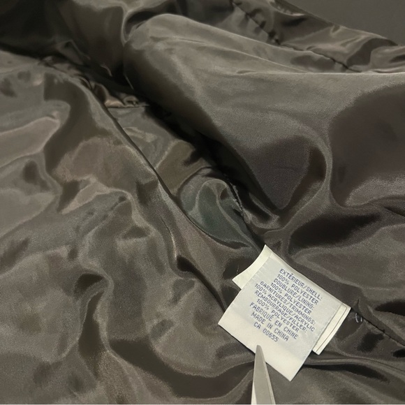 Reitmans Brown Quilted Puffer Vest Zip Front Utility Pockets Medium - Picture 4 of 11